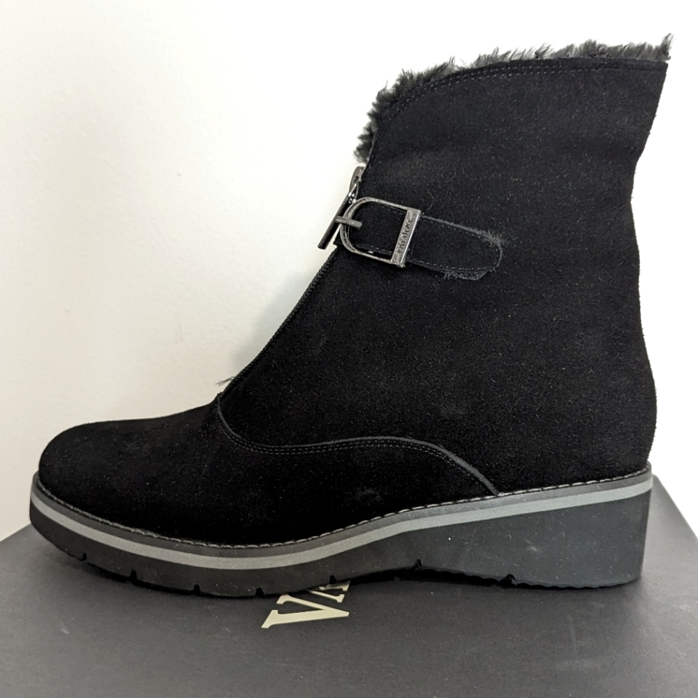 Valdini black suede Fay boots 6.5US